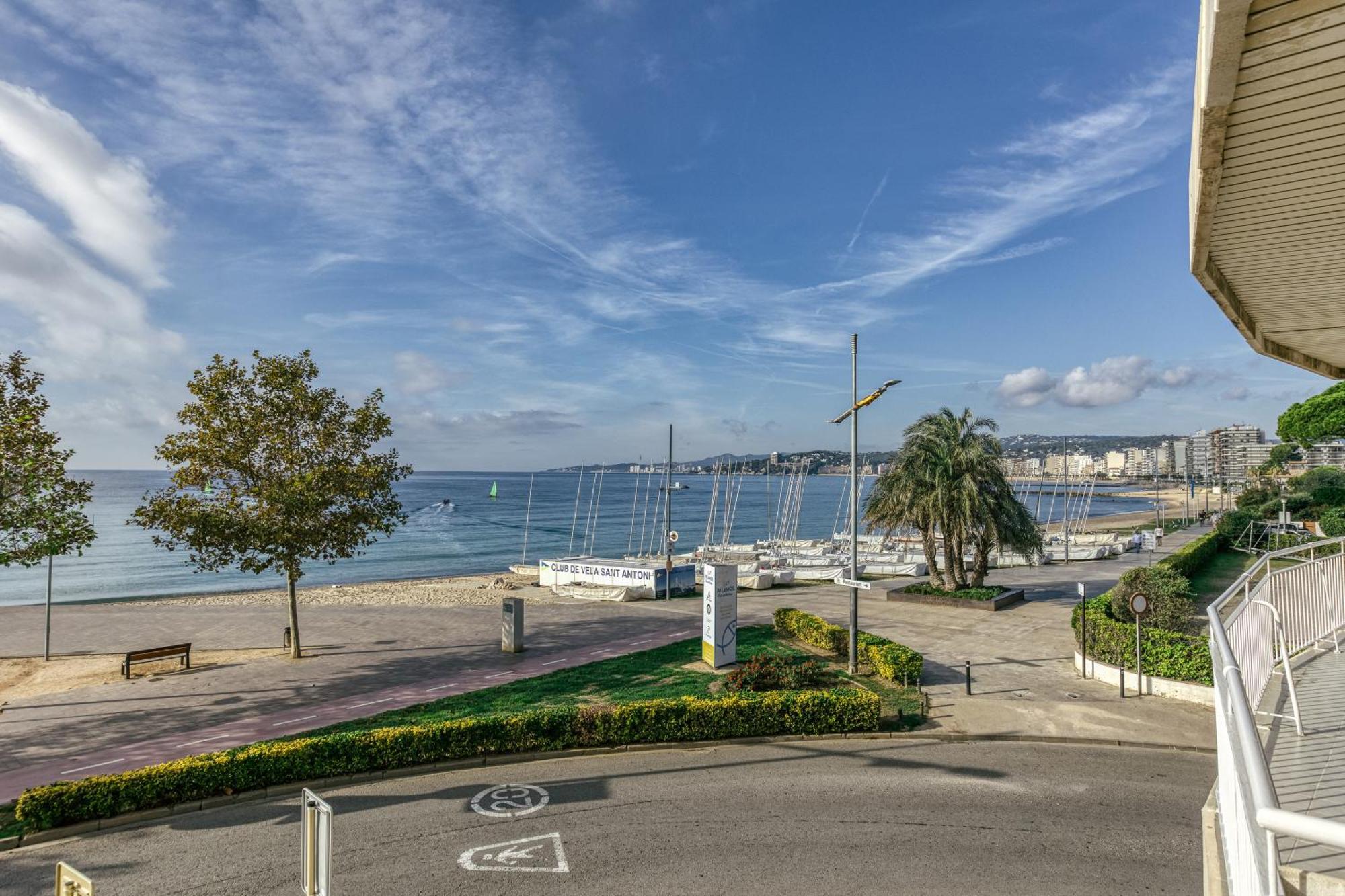 팔라모스 Carrer Del Mar 아파트 외부 사진